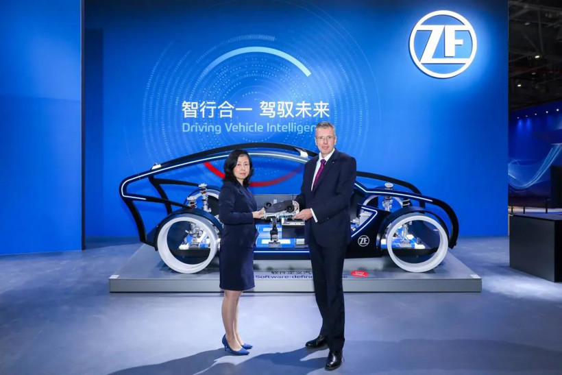 自動駕駛，采埃孚，上海車展