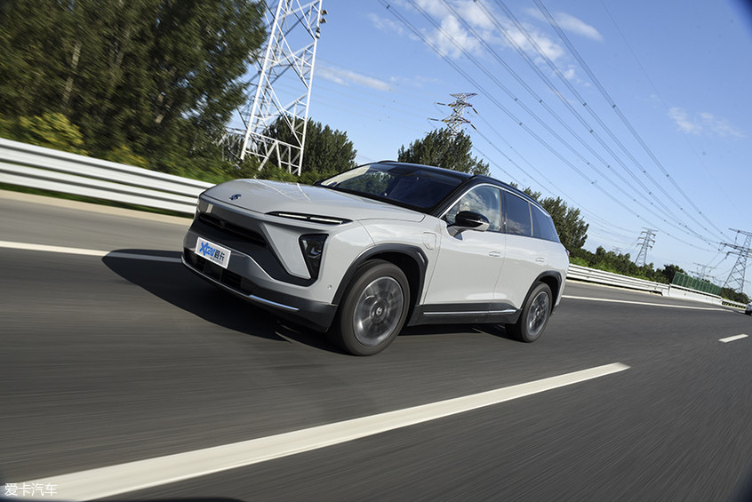 愛(ài)卡汽車(chē)e XRing 蔚來(lái)ES6極限續(xù)航測(cè)試