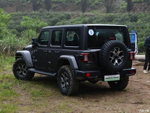 Jeep(进口) 牧马人新能源 2021款 四门 2.0T 4xe 撒哈拉先行版
