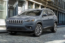 Stellantis与英菲尼迪因芯片短缺减产