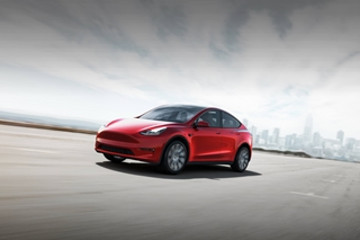 马斯克前往英国 传言称特斯拉将在当地建厂