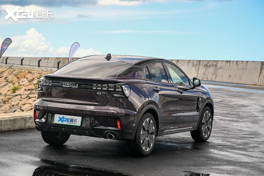 試駕領(lǐng)克05 PHEV