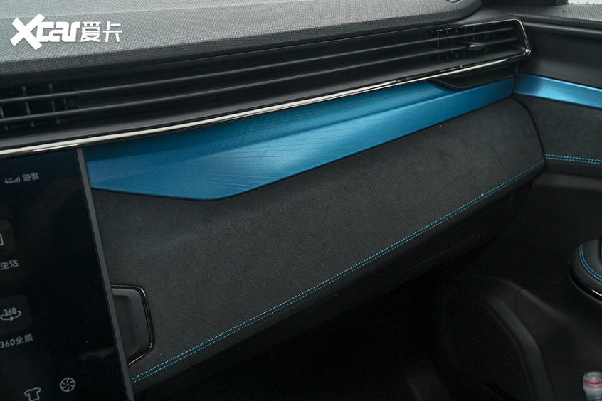 試駕領(lǐng)克05 PHEV