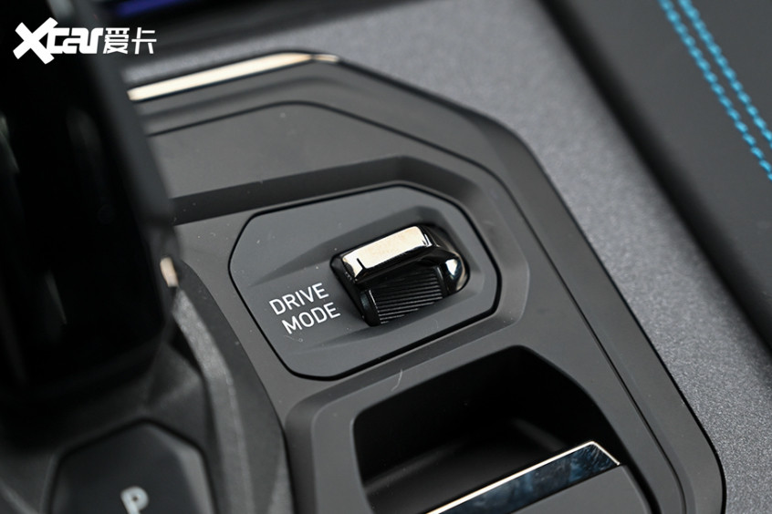 試駕領(lǐng)克05 PHEV