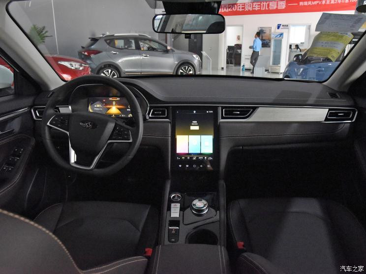 江汽集團 思皓E50A 2021款 尊享版