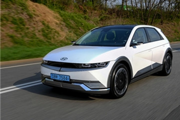 现代汽车集团将削减50%的内燃机车型 投资更多电动车