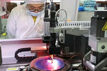 芯片短缺将至少持续至2022年中