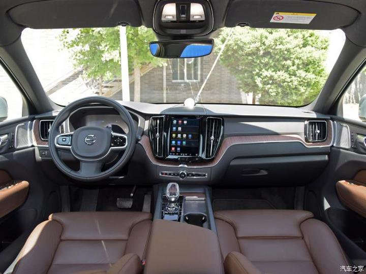 沃尔沃亚太 沃尔沃xc60 2022款 b5 四驱智雅豪华版