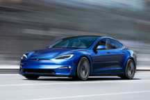 Hypercar才配做對(duì)手 Model S Plaid圖解