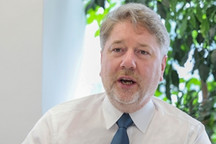 长与掌，捷豹路虎中国这个夏天的两个关键字