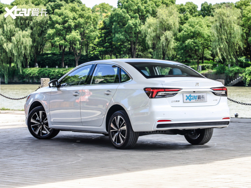 上汽集團(tuán)2021款R汽車(chē) ER6