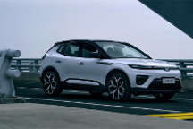 搭载14.8英寸超大悬浮式中控屏，全新天际ME5内饰图曝光