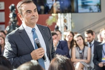 日产前CEO潜逃策划者被判入狱两年