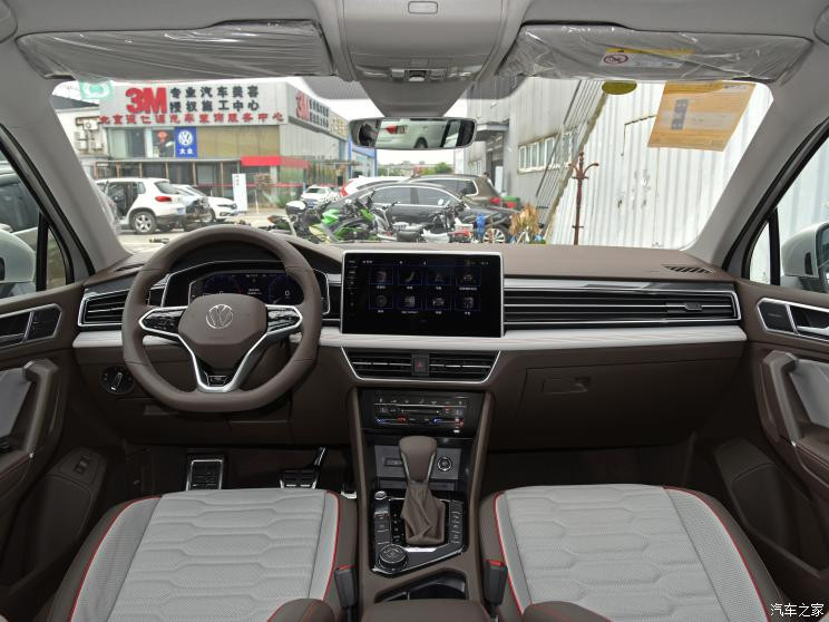 上汽大眾 途觀L 2022款 380TSI 自動四驅(qū)R-Line旗艦版7座