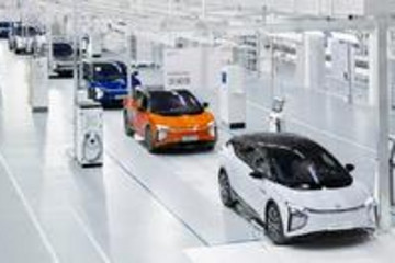 华人运通 还需接点地气