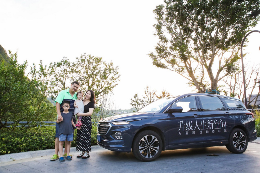 五菱凱捷上市8個月勁銷6萬臺，開創(chuàng)大四座家用車新品類