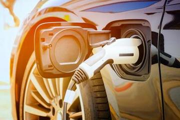 广东省上半年新能源汽车产量增长2.3倍