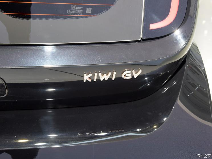 上汽通用五菱 宝骏KiWi EV 2021款 试装车