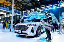 长城汽车7月销量9.1555万台，海外销售1.2438万台，同比增长97.4%