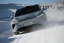 蔚来ET7新西兰完成冰雪测试：配空气悬架 续航1000km