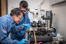 伯克利实验室开发新的热波诊断技术 深入测试电池性能