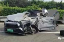 有操守的“小白鼠”，请避开“自动驾驶”进程中必然经历的痛！