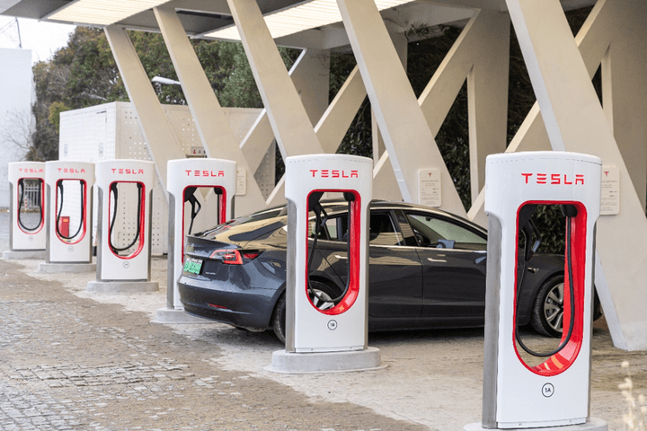 浅谈特斯拉能源补充体系:车主充电焦虑何解?