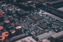 兆易创新2021年上半年营收约36.4亿元，同比增长119.62%