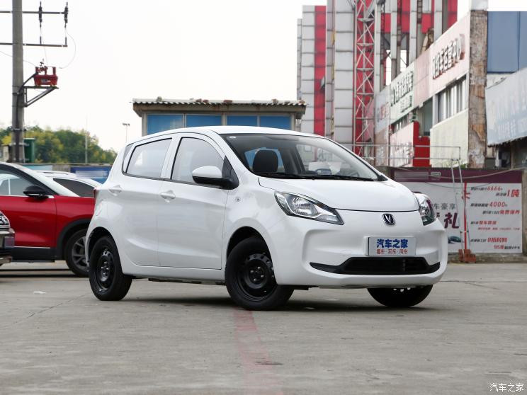 長(zhǎng)安汽車 奔奔E-Star 2021款 國(guó)民版 心悅版（快充版）磷酸鐵鋰（31.95kWh）
