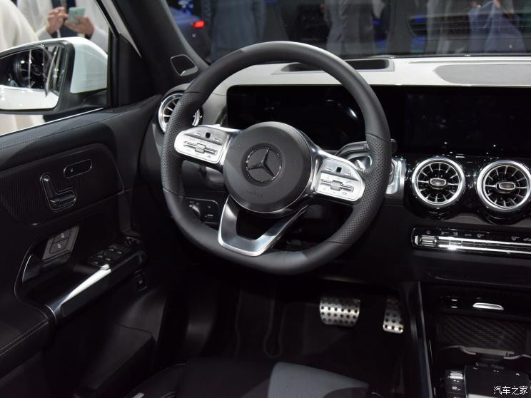 北京奔馳 奔馳EQB 2021款 EQB 350 4MATIC