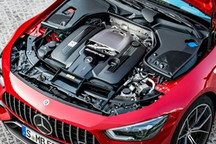 奔驰将停止研发全新插混动力系统 2025年后将专心研究纯电技术