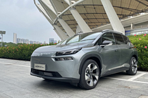 试驾AION V Plus：老兵如何玩转智能驾驶？