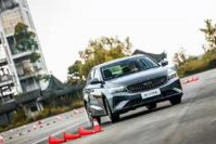 谁才是“中级轿车之王”？