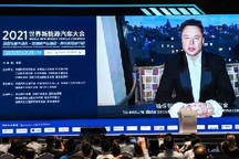 马斯克：FSD安全性超人类驾驶员10倍