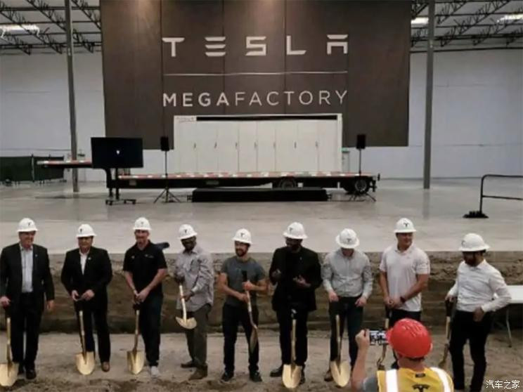 Tesla расширяет схему хранения энергии и начинает строительство нового завода в Калифорнии