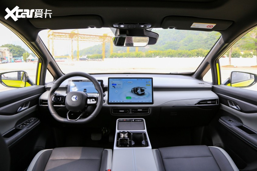 合創(chuàng)汽車2021款合創(chuàng)Z03