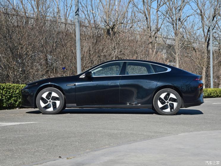 小鵬汽車 小鵬汽車P7 2020款 后驅(qū)超長(zhǎng)續(xù)航智行版
