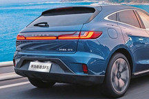 赛力斯：我命不由我