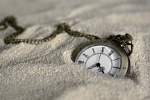 特斯拉口碑与销量割裂，都2022了充电依旧是个难题｜魔幻变局下的车市众生相（下）