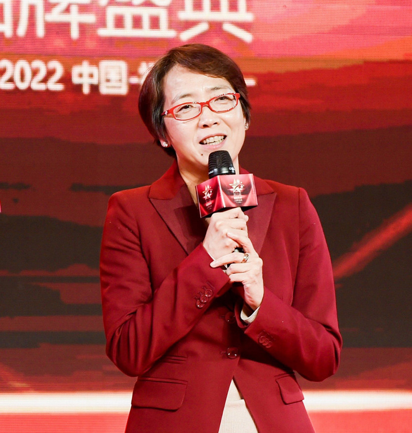 福建奔馳榮獲2021年企業年度獎