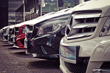 加价、配货、排队，4S店的「爱马仕套路」