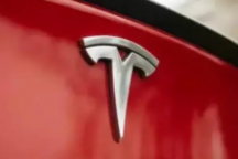 美国加州正在评估是否需要对特斯拉FSD测试版进行监管