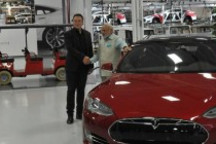 马斯克称印度业务面临挑战后 多位地方高官热情邀请特斯拉落户