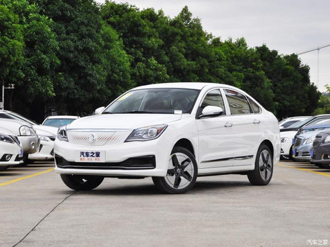 东风乘用车 东风风神E70 2022款 500 超享版