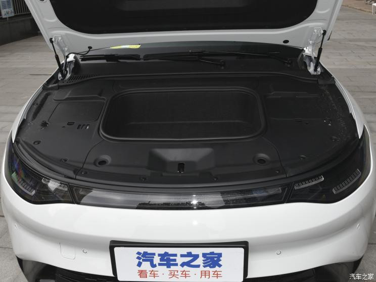 零跑汽車(chē) 零跑C01 2022款 后驅(qū)長(zhǎng)續(xù)航版