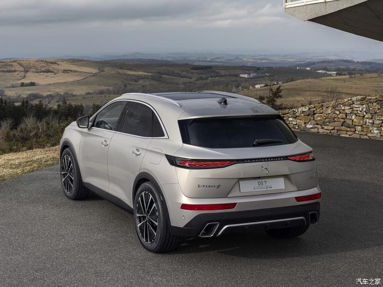 DS(進(jìn)口) DS 7新能源(海外) 2023款 Crossback E-Tense 4x4 360