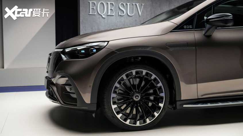 奔馳EQE SUV