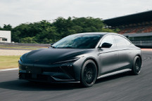 智己L7高性能版刷新浙赛记录 11月上市