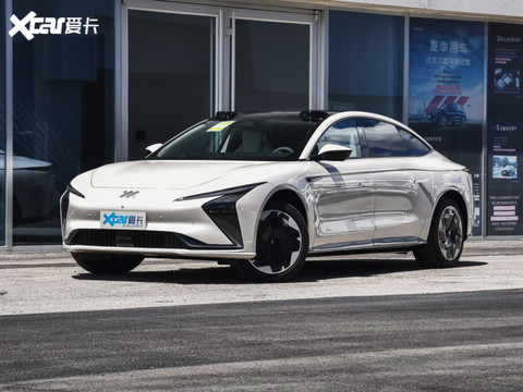 智己汽车2022款智己L7