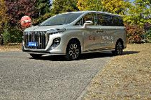 智驾开箱丨有里儿有面儿，试驾红旗HQ9